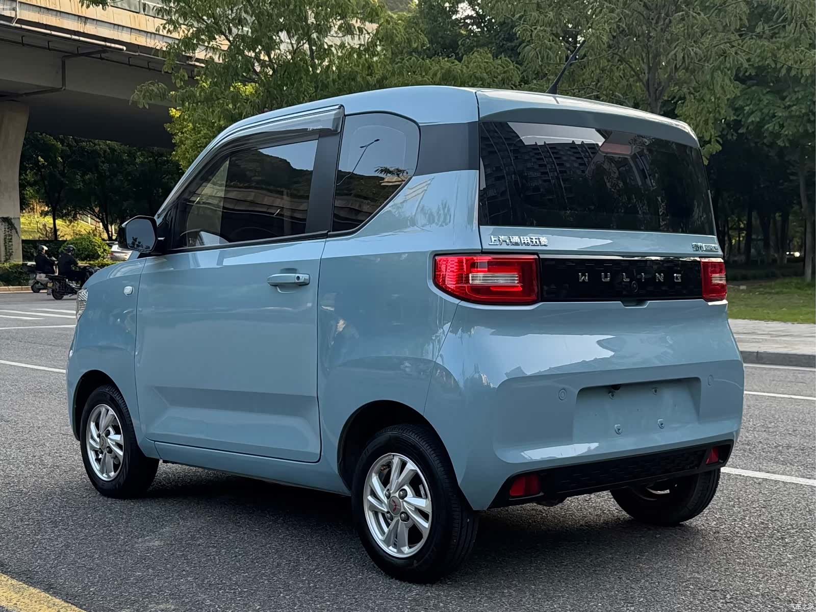 Wuling MINIEV, 2021 4