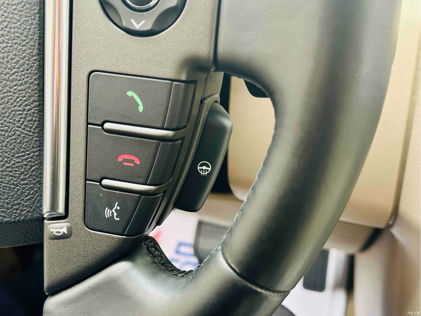 Land Rover Discovery, 2015 16