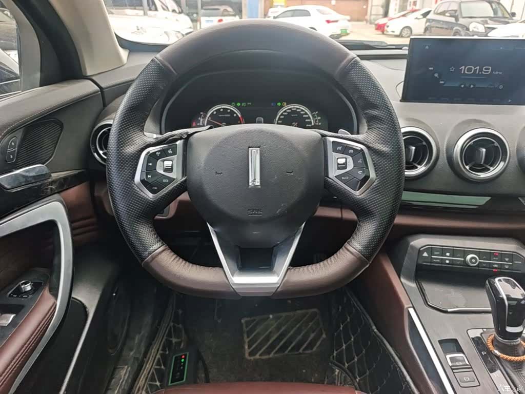 WEY VV7, 2018 11