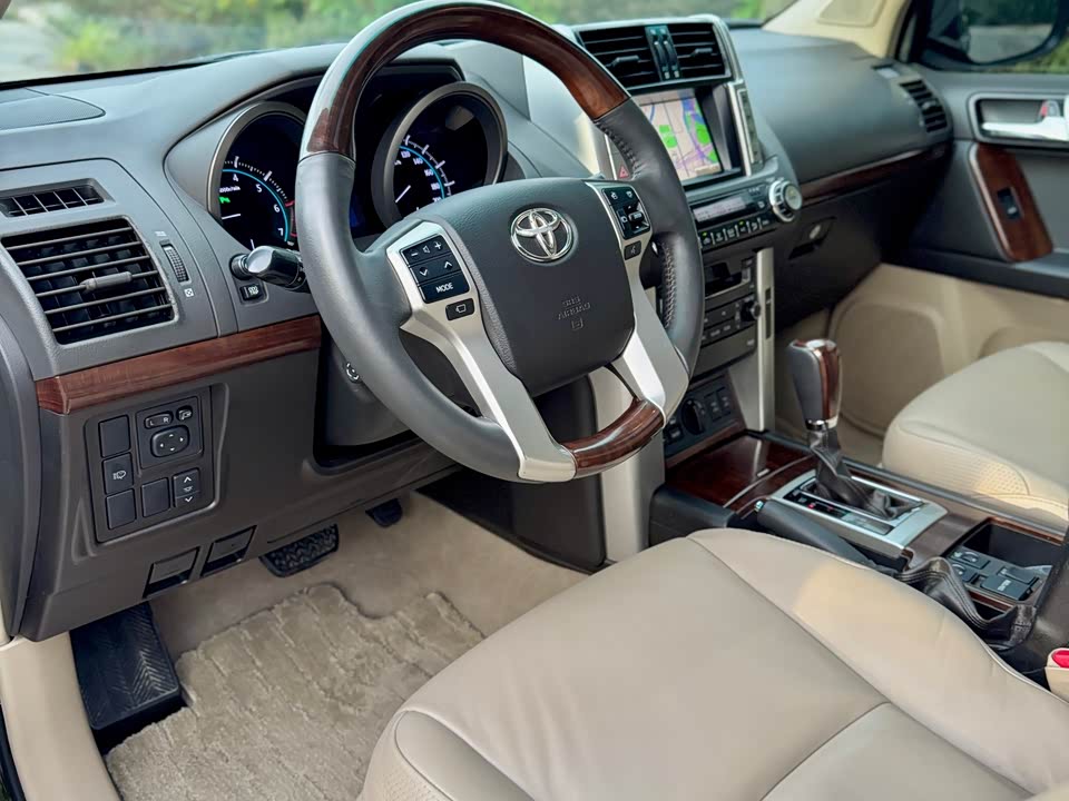 Toyota Prado