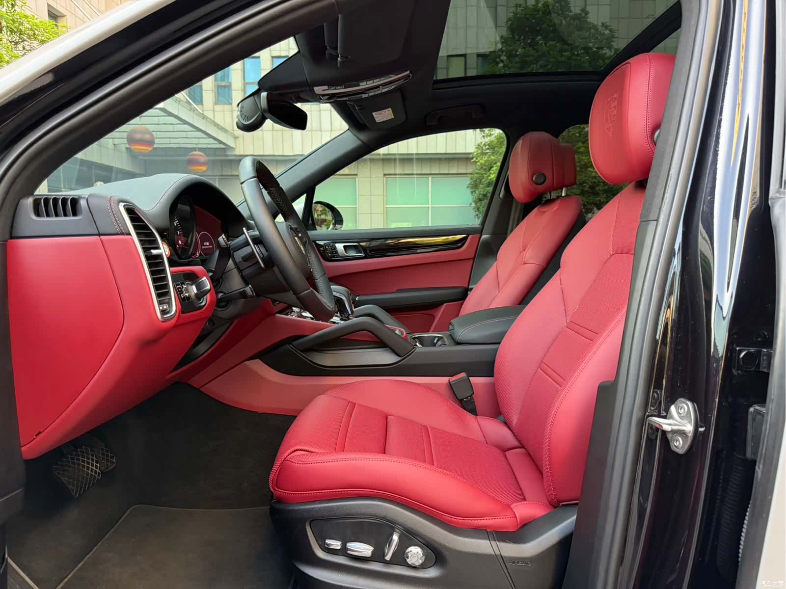 Porsche Cayenne, 2018 8