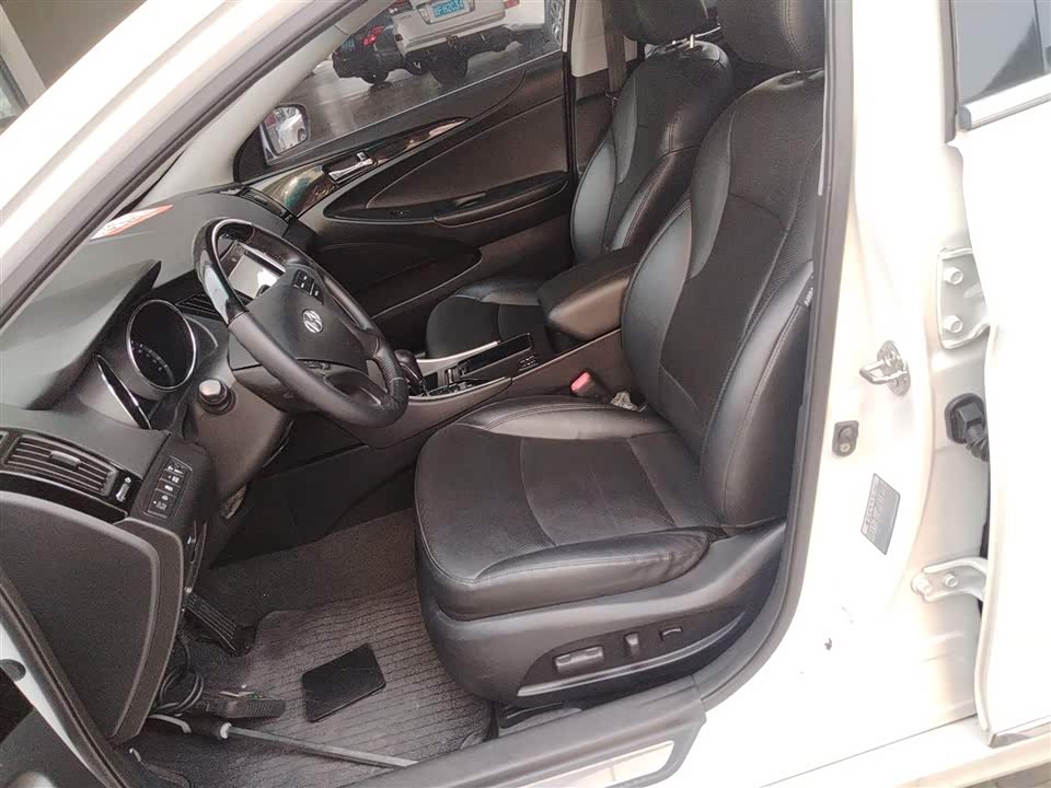 Hyundai Sonata Hyundai Sonata