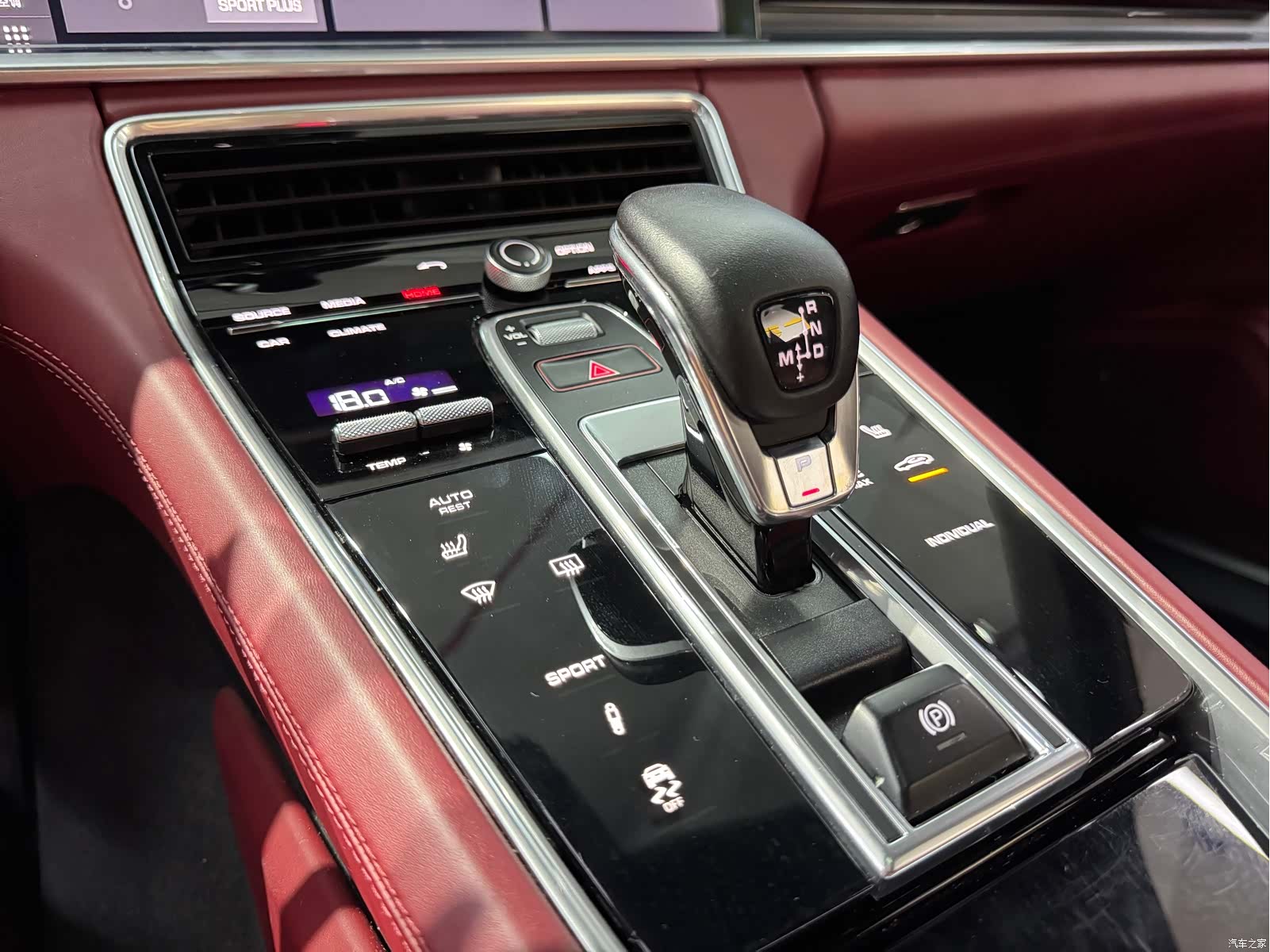 Porsche Panamera, 2019 24