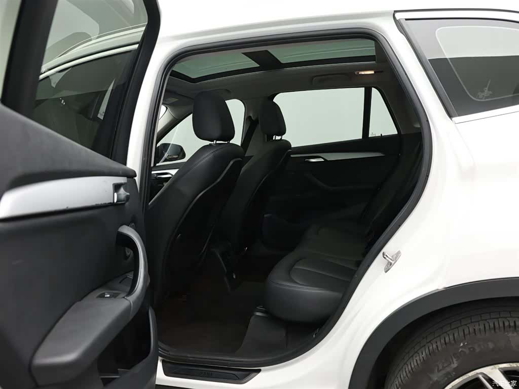 BMW X1, 2018 14