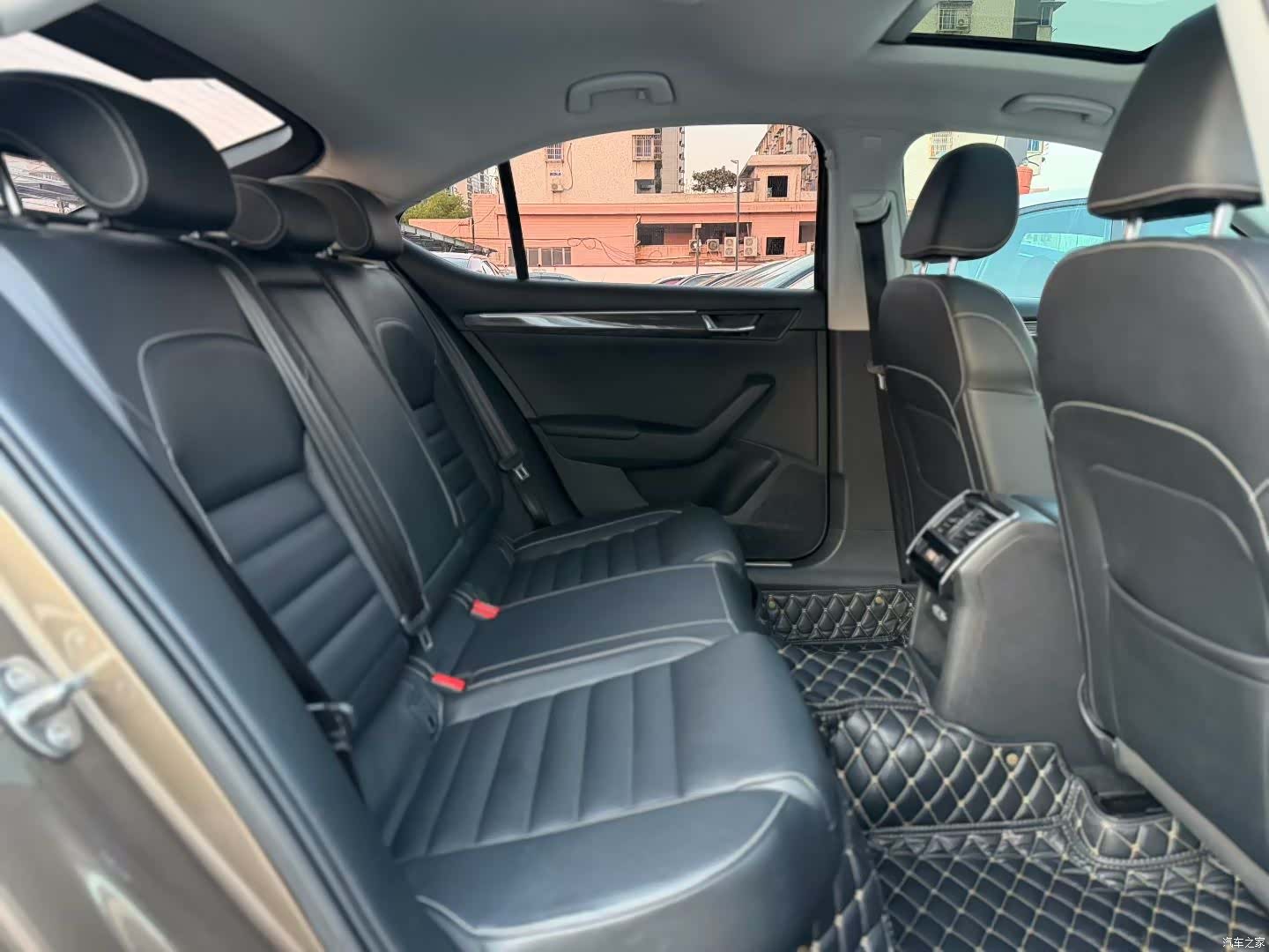 Skoda Superb, 2018 все фото