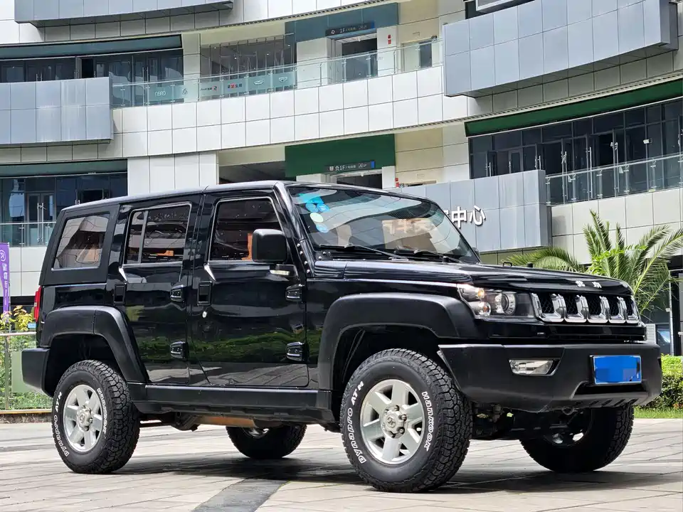Beijing BJ40