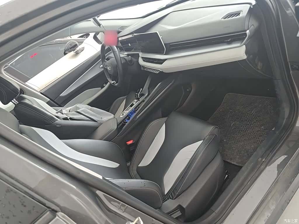 Geely Binray, 2024 7