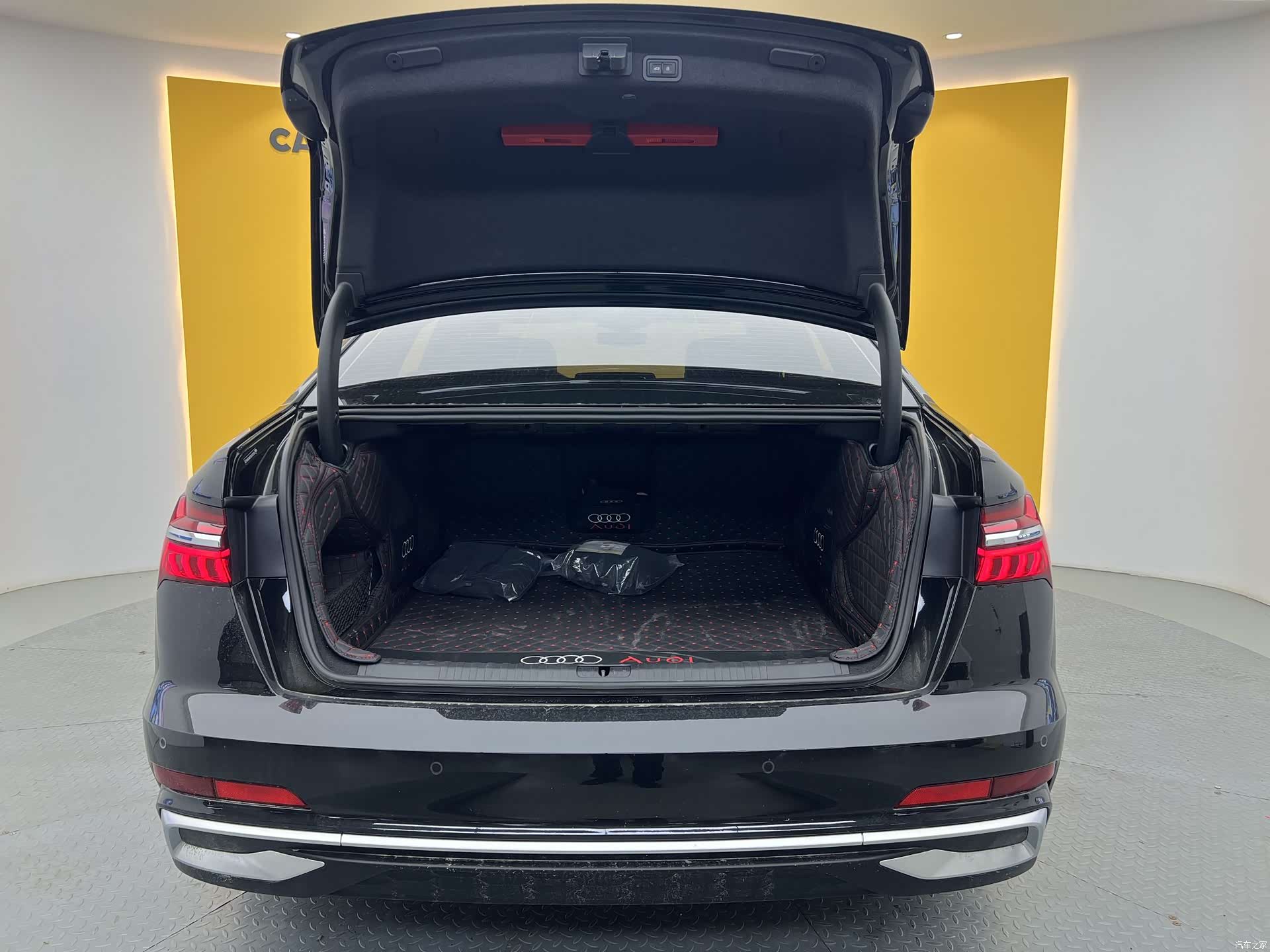 Audi A6L, 2026 22