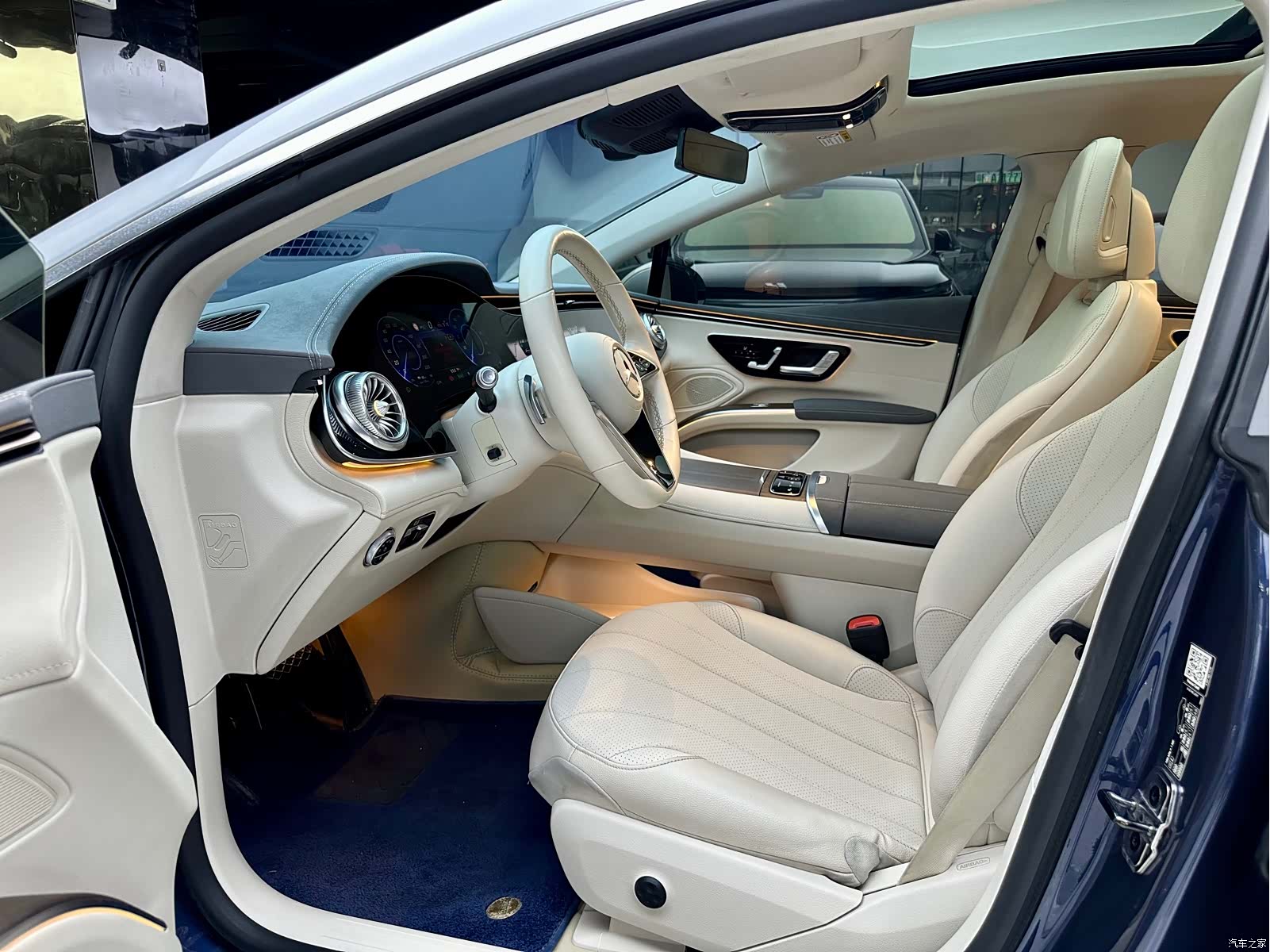 Mercedes-Benz EQS, 2022 7
