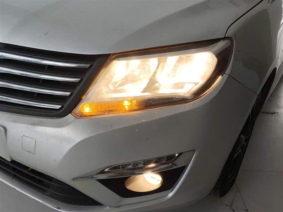 Forthing Popular S500