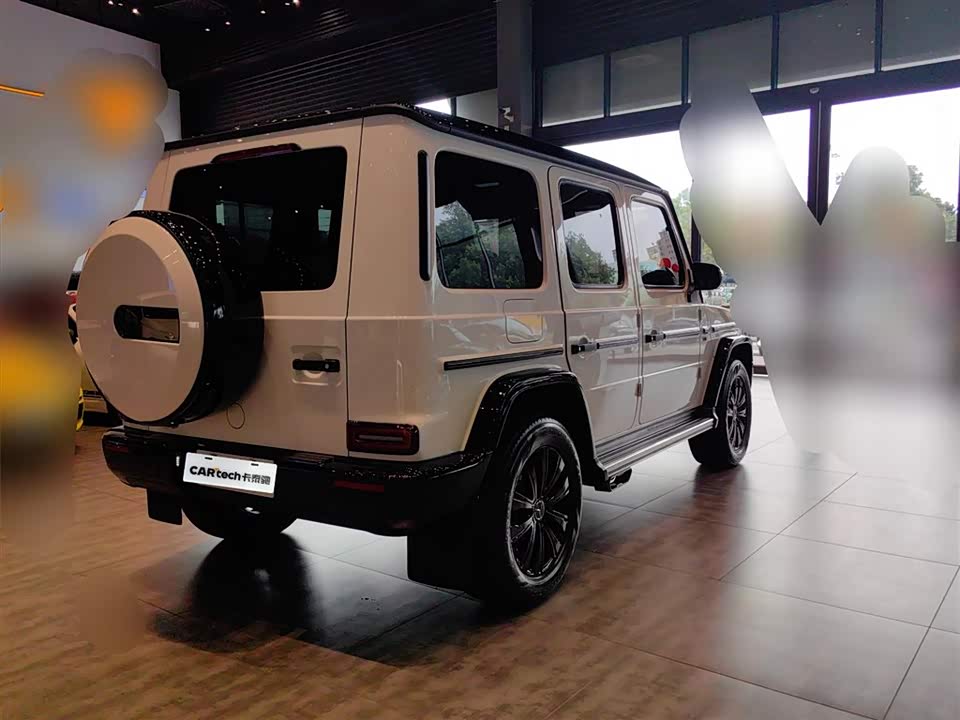 Mercedes-Benz G-class