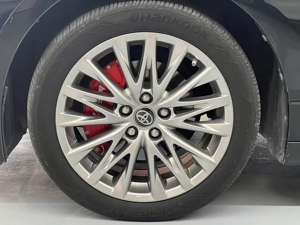 Toyota Asian dragon