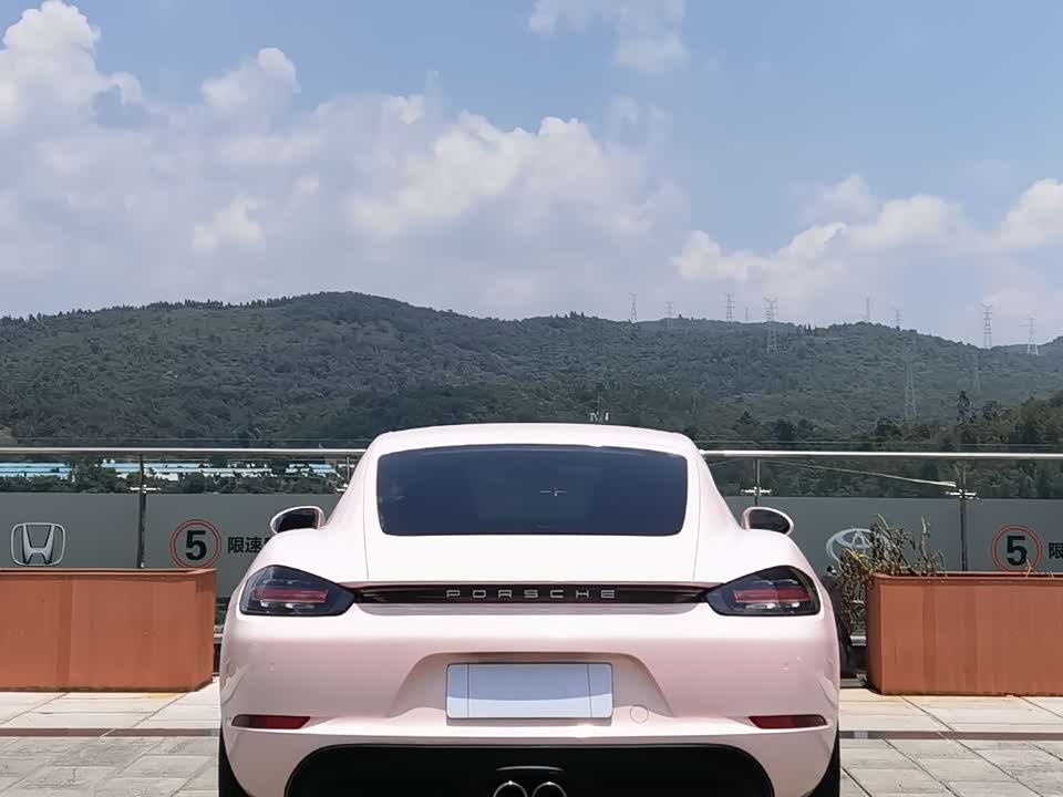 Porsche 718