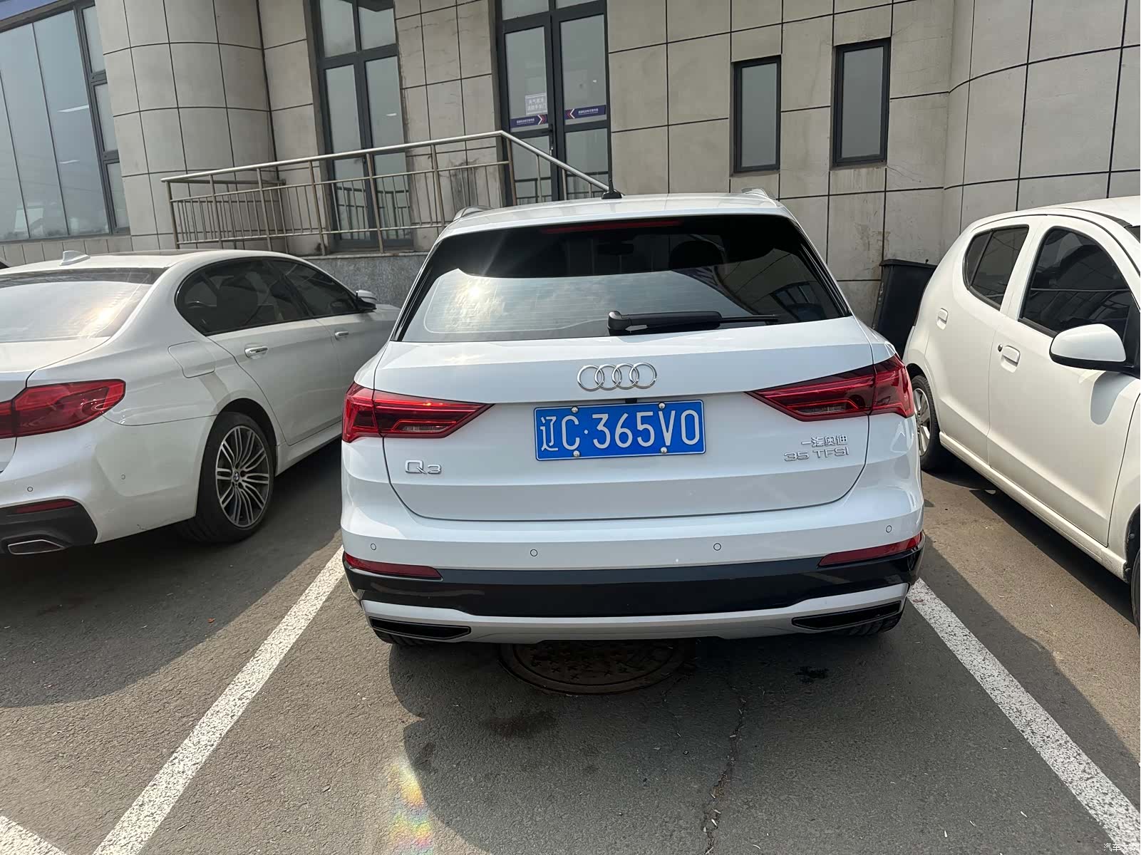 Audi Q3, 2022 все фото