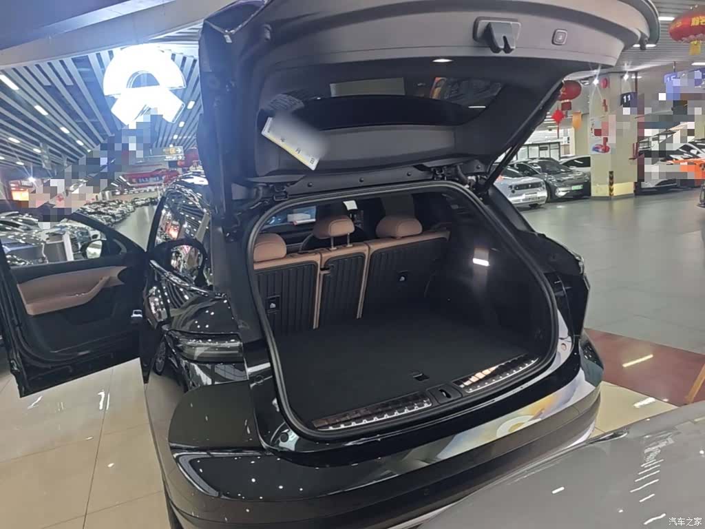 NIO ES6, 2024 19