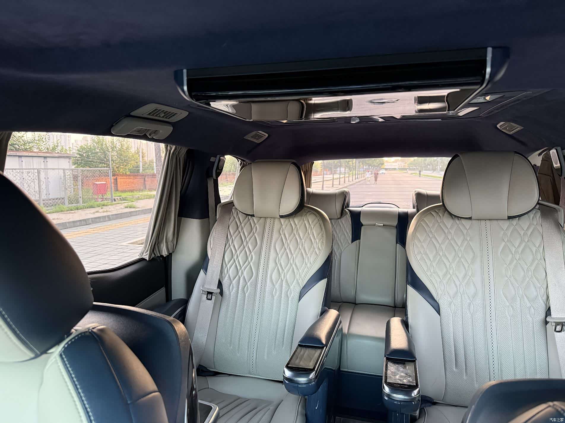 Buick GL8, 2021 12