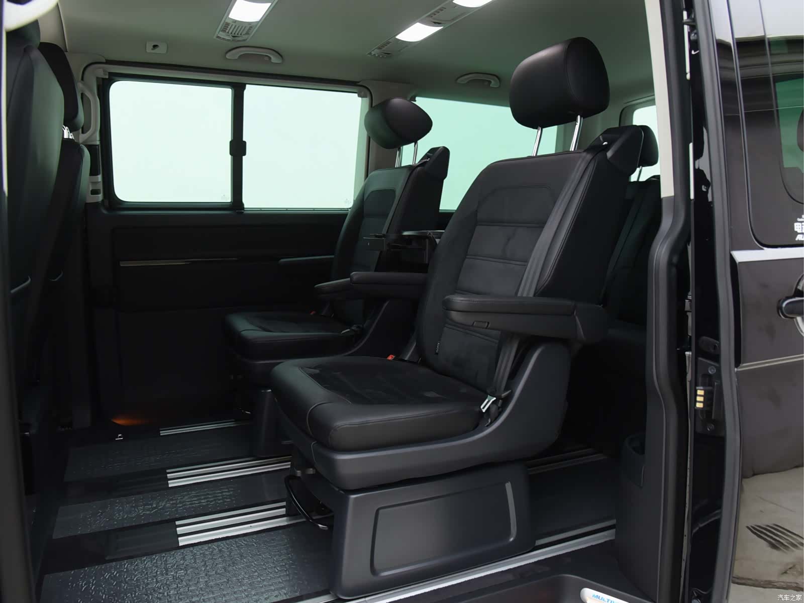 Volkswagen 7, 2019 11