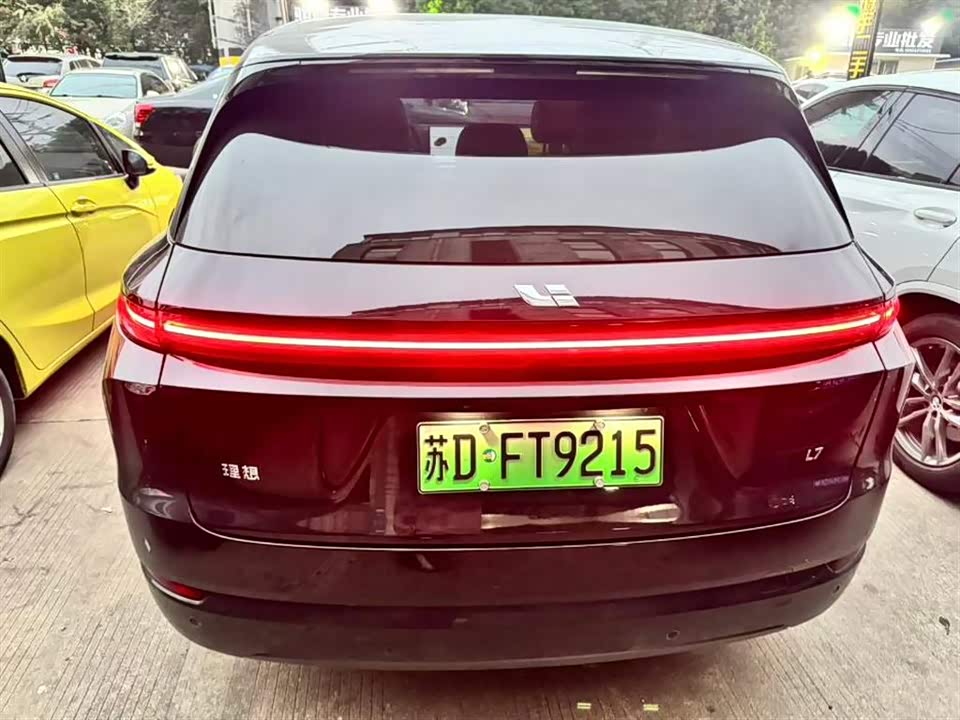 Li Auto Ideal L7