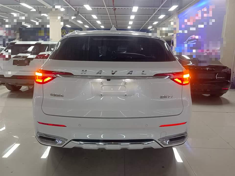 Haval F7