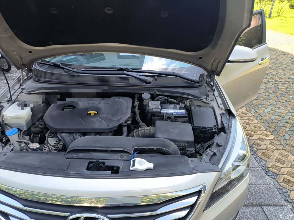 Hyundai GLS, 2016 24