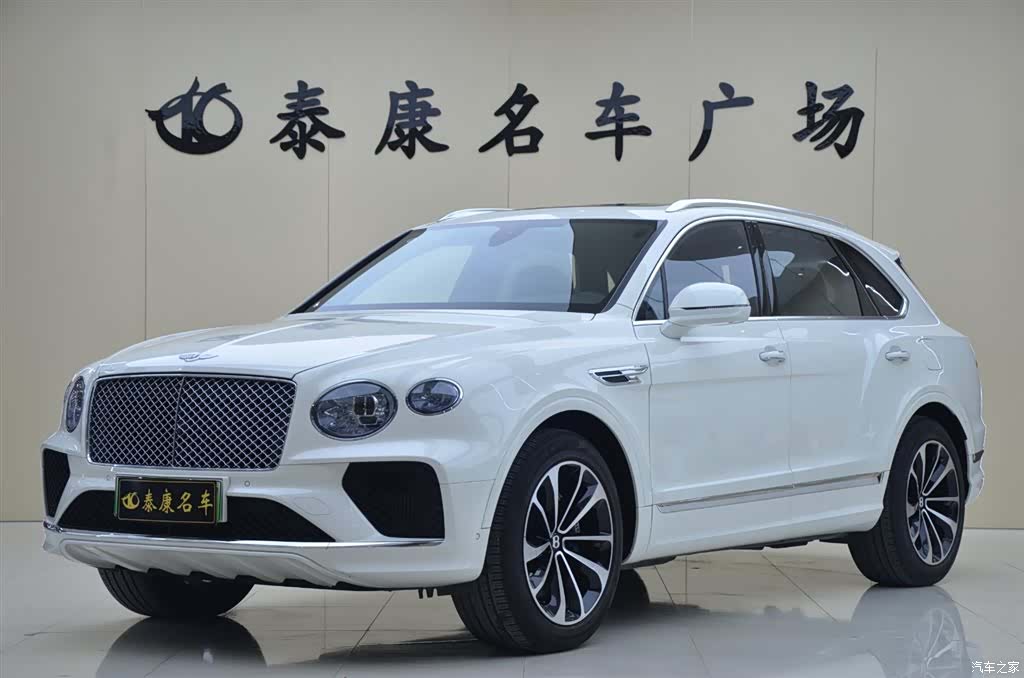 Bentley Bentayga, 2024 1