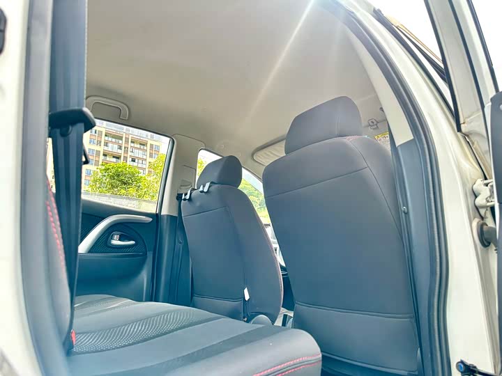 Changan CX20 2014 1.4L МКПП yun dong ban guo IV