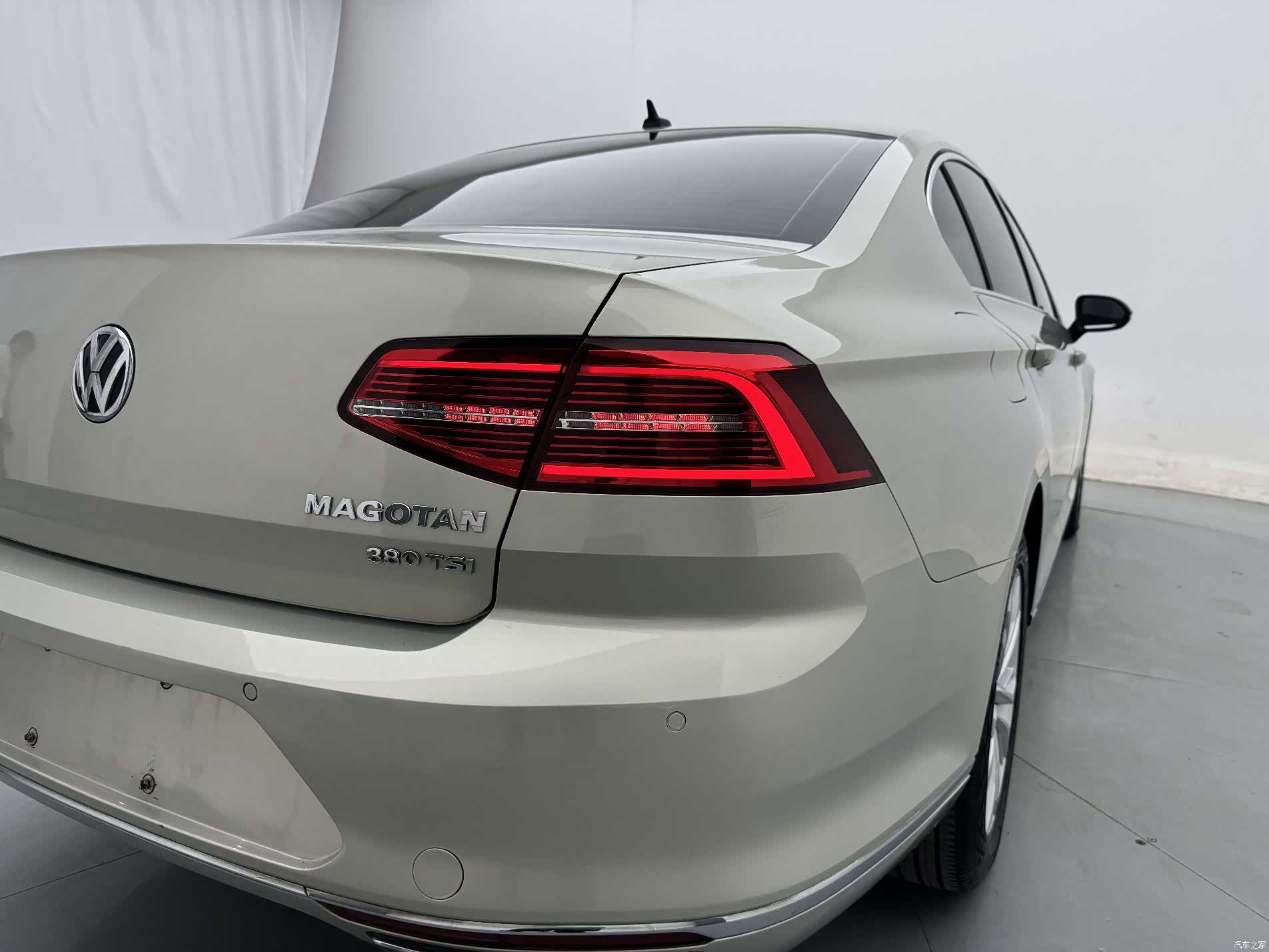 Volkswagen Magotan, 2019 32