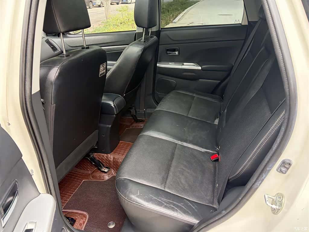 Mitsubishi ASX, 2014 7