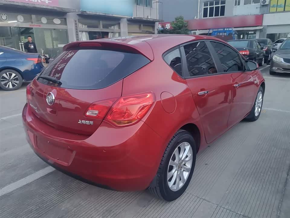 Buick Yinglang