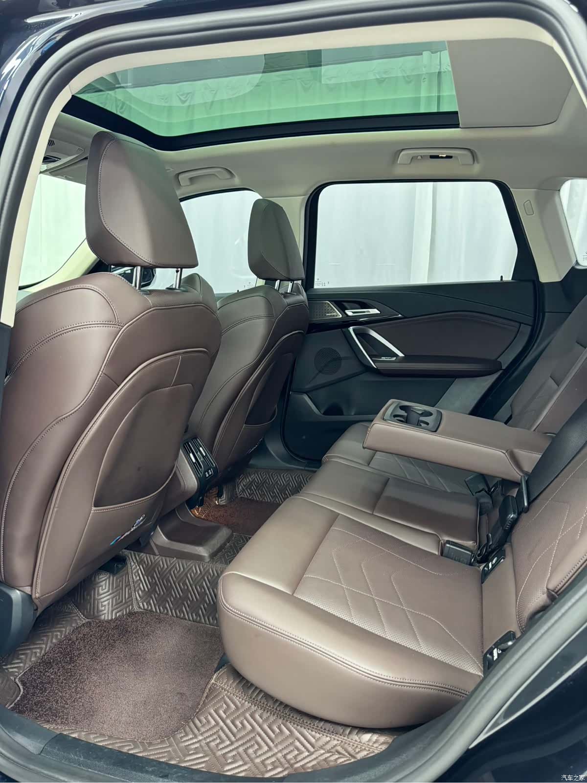 BMW X1, 2023 12