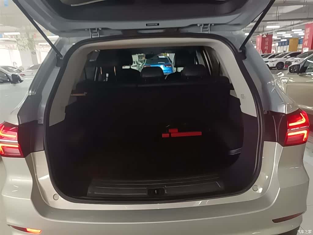 Roewe RX5, 2020 19