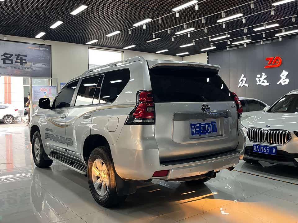 Toyota Prado
