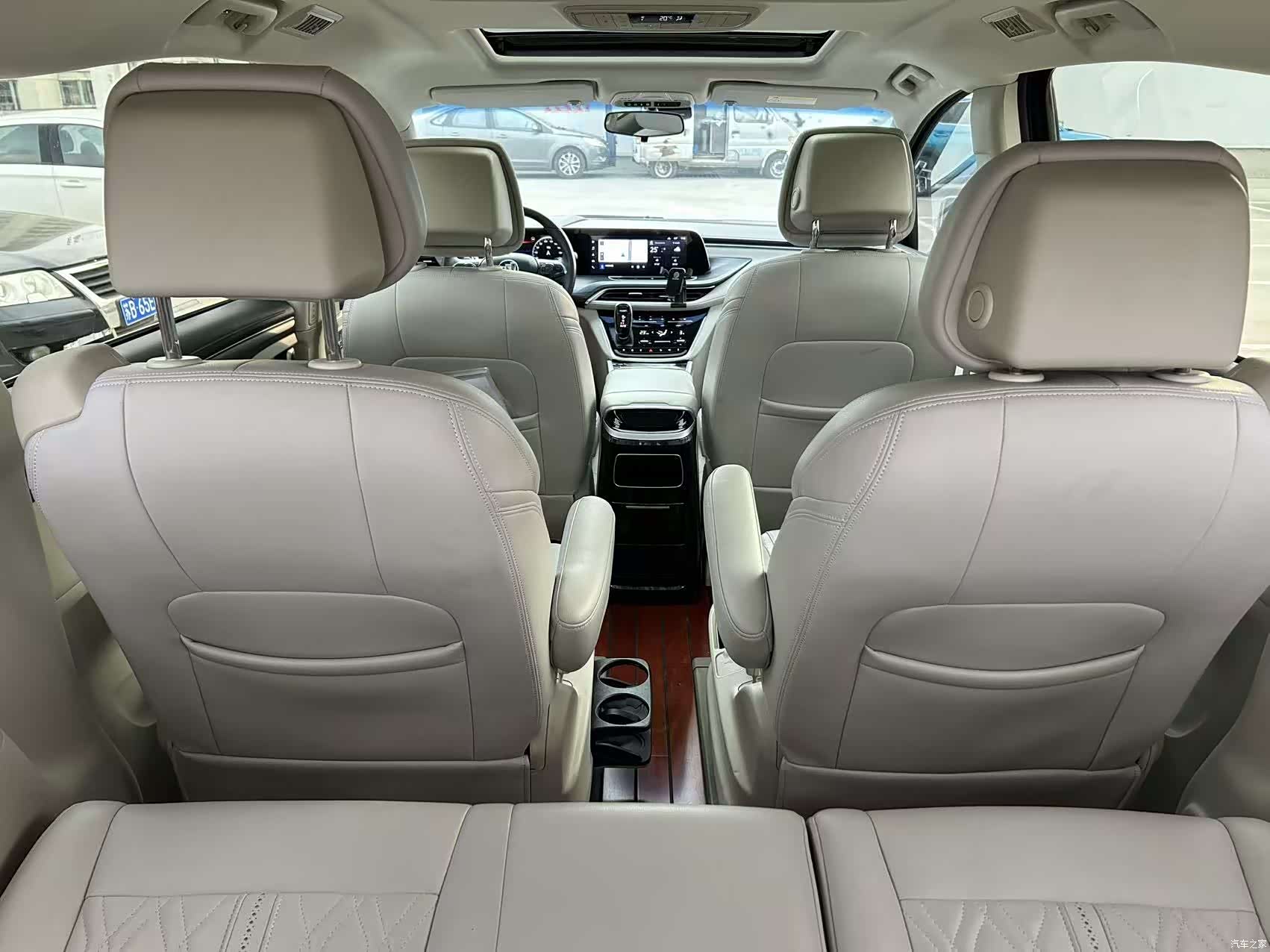 Buick GL8, 2023 6