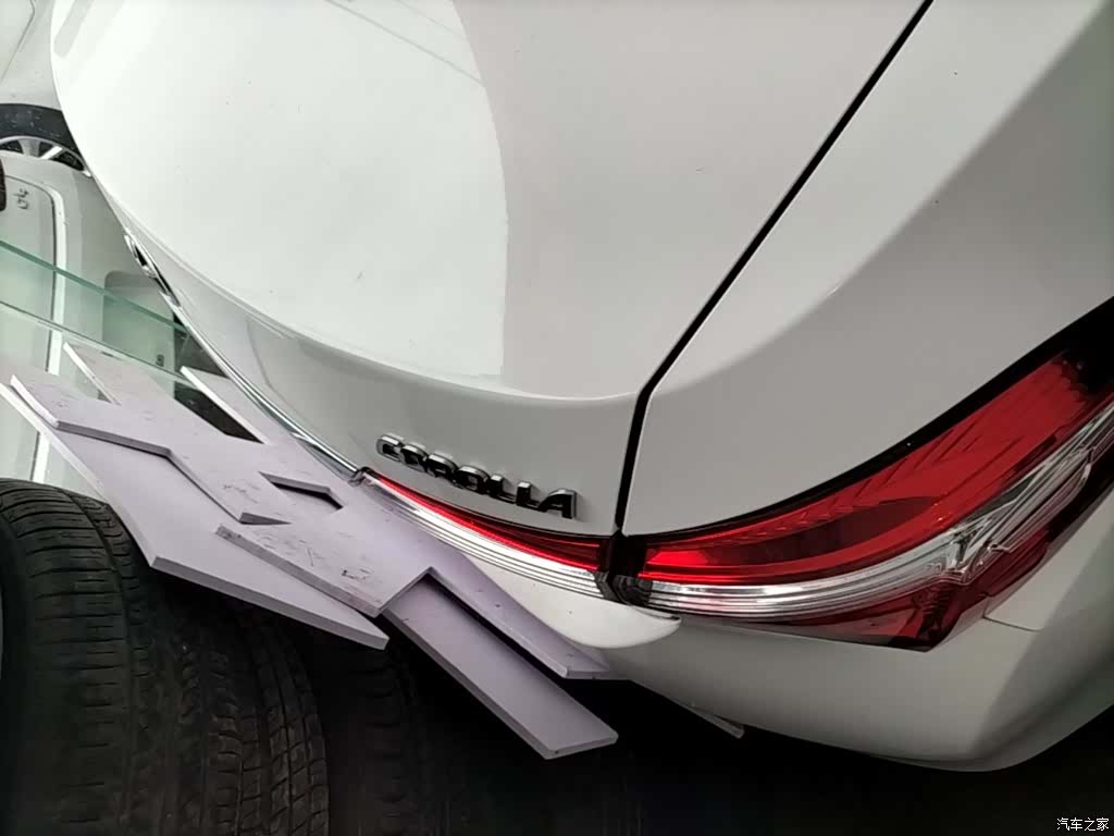 Toyota Corolla, 2016 6