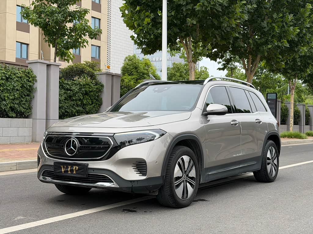 Mercedes-Benz EQB