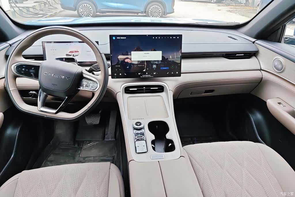 Chery Tiggo 8 Plus, 2025 12