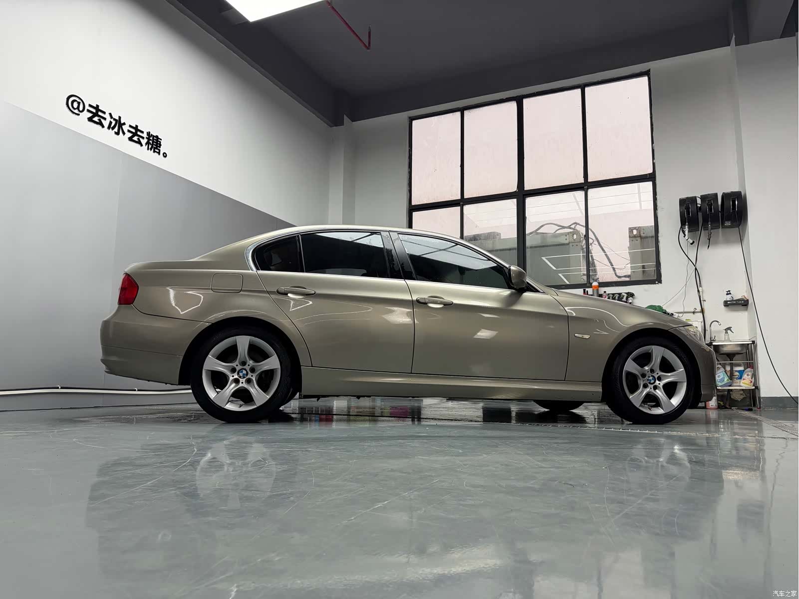 BMW 3 Series, 2011 2