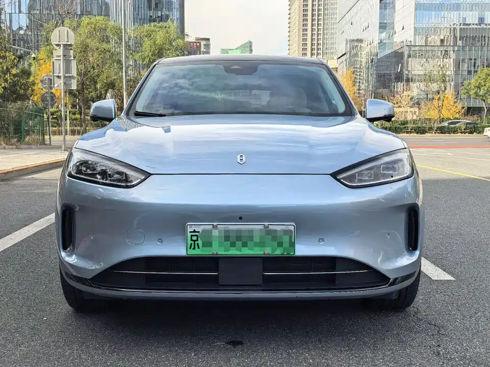 AITO Ask the world M5