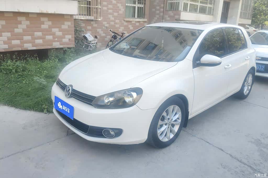Volkswagen Golf, 2012 1
