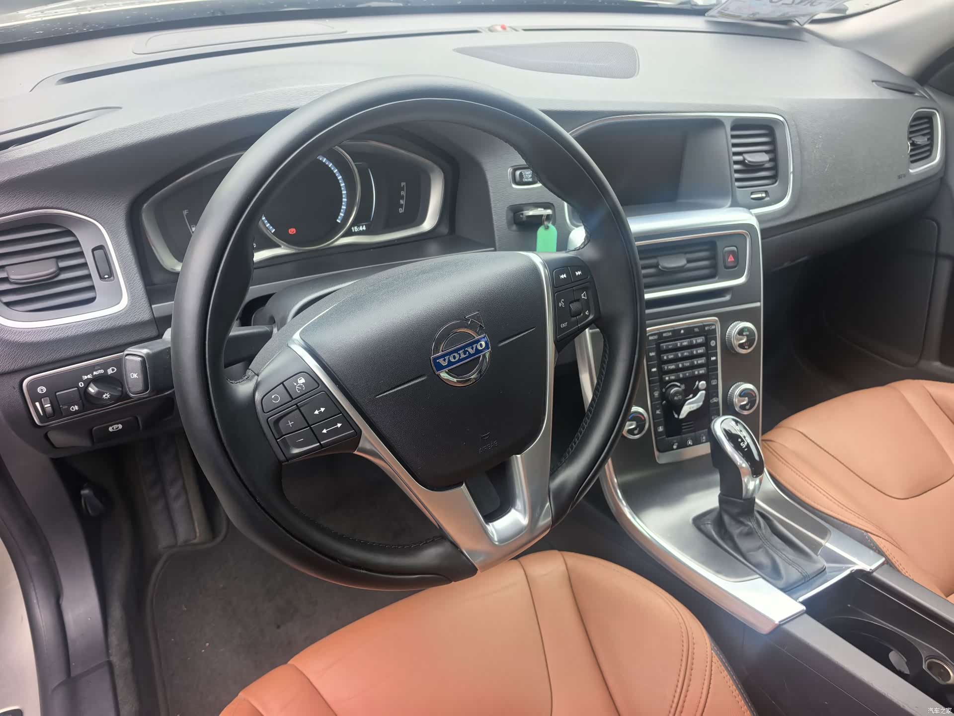 Volvo S60, 2015 12