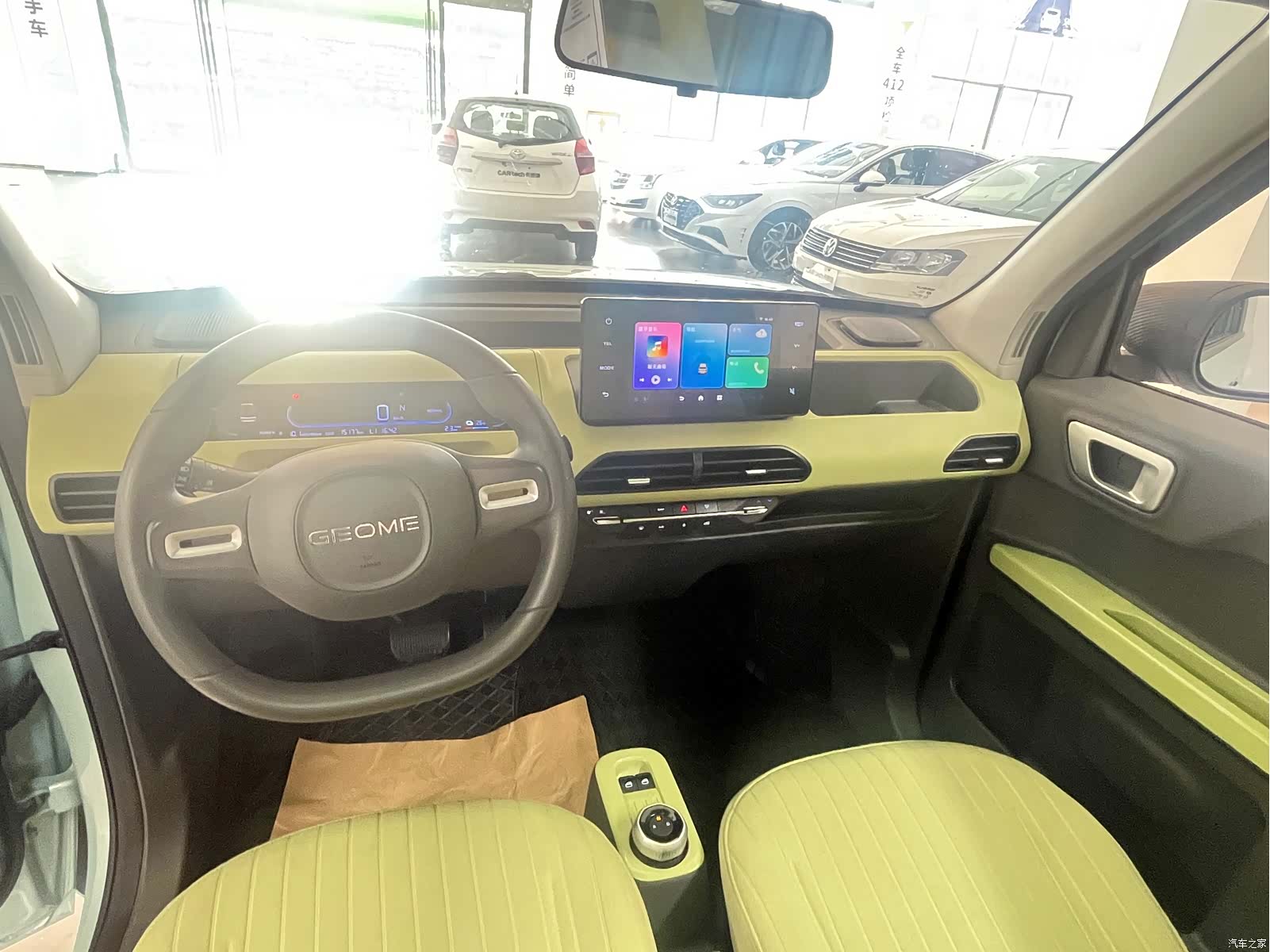 Geely Panda, 2023 8