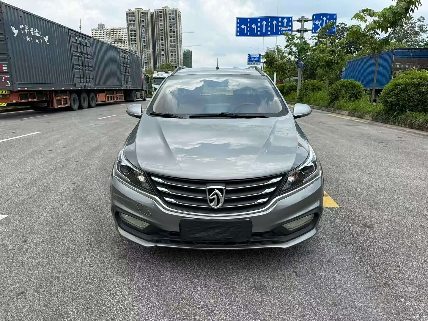 Wuling 310W, 2018 2