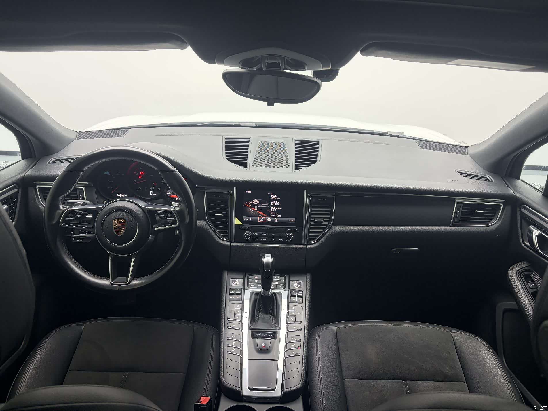 Porsche Macan, 2017 16