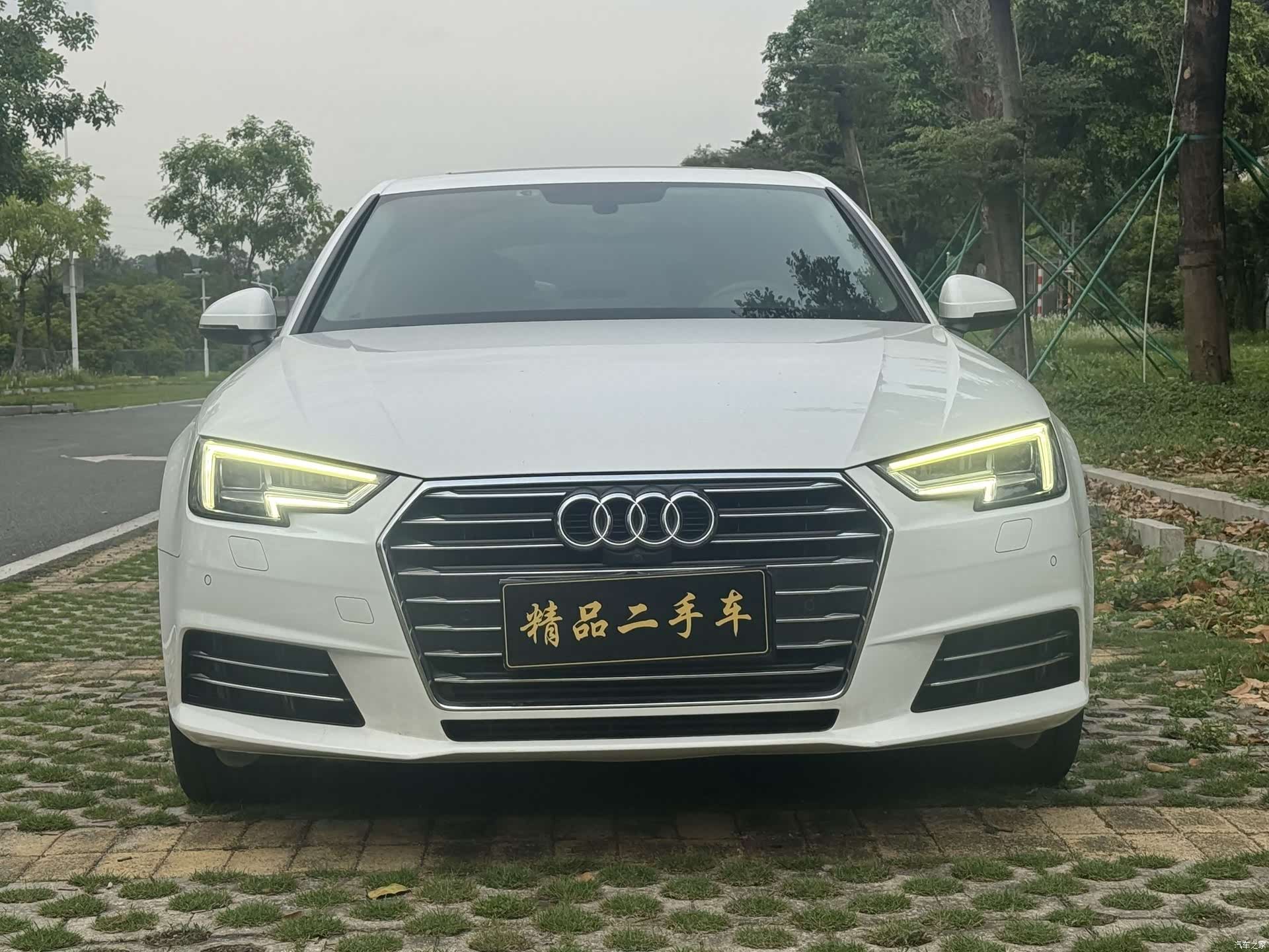 Audi A4L, 2018 3