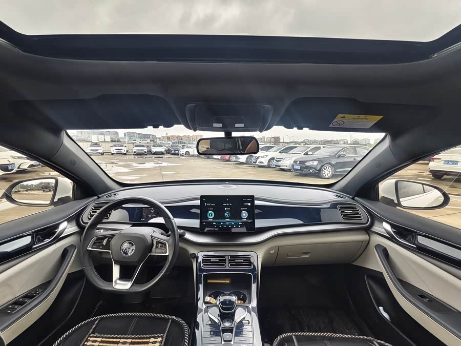 BYD Qin PLUS 2023, фото 13