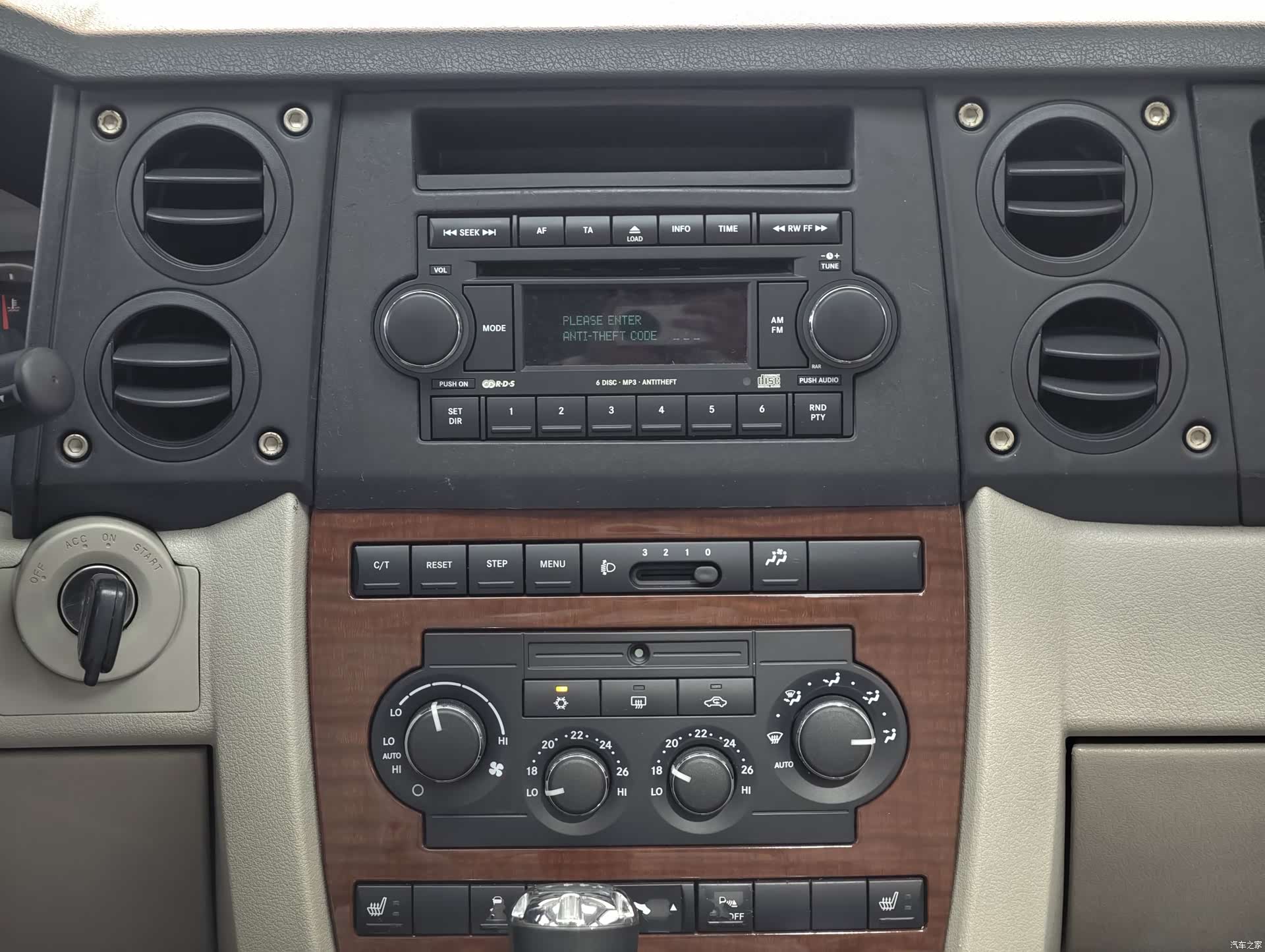 Jeep 4.7, 2007 36