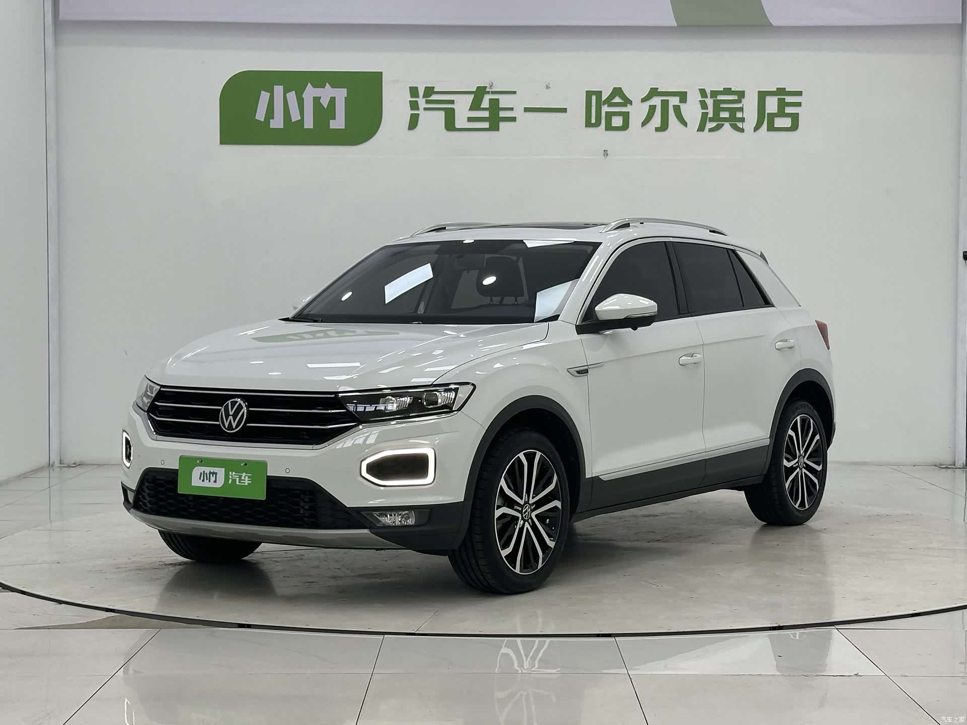 Volkswagen T-ROC, 2022 1