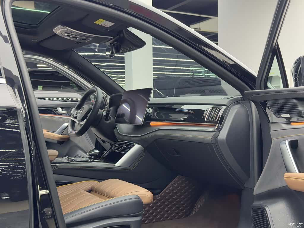 BYD Tang, 2022 10