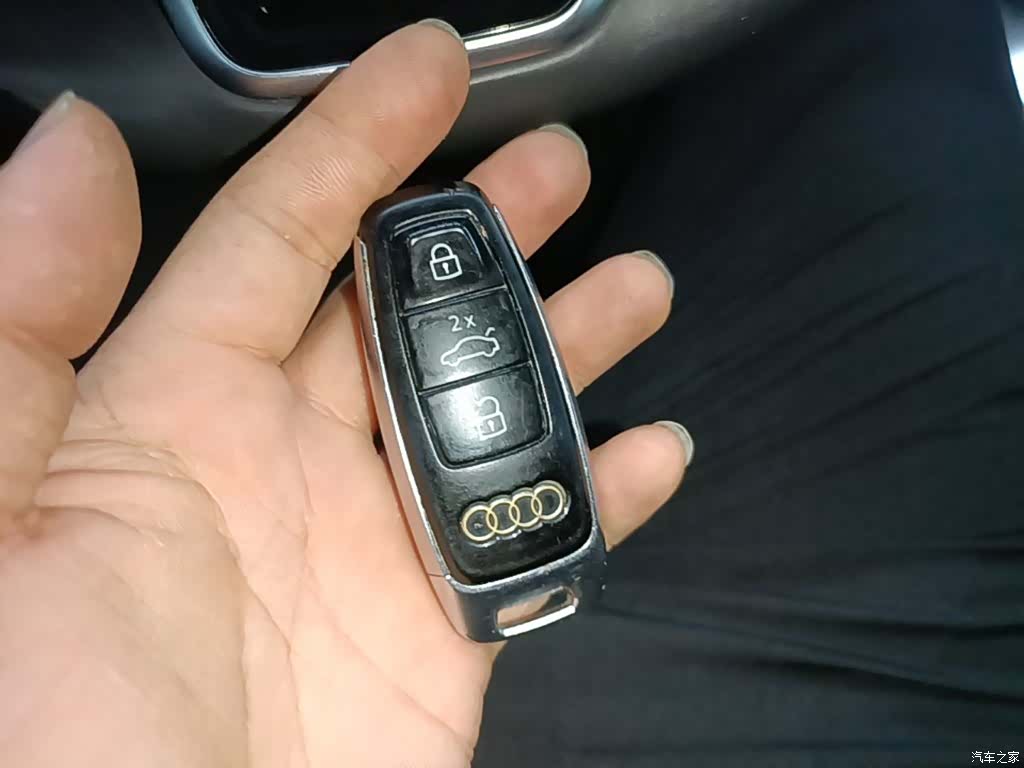 Audi A6L, 2022 9