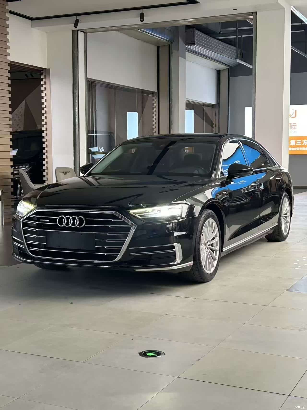 Audi A8L, 2018 1